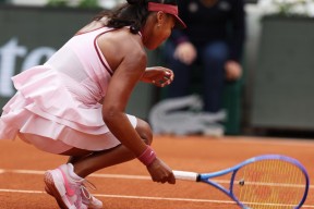 九游官网-大坂直美遭遇十五连败，拜仁教练面临压力！的简单介绍-九游官网